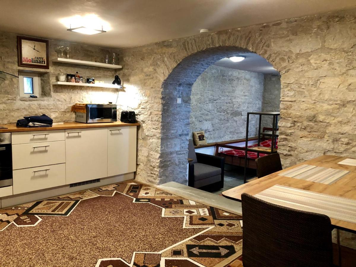 Kauba 6A Apartment Kuressaare Zewnętrze zdjęcie